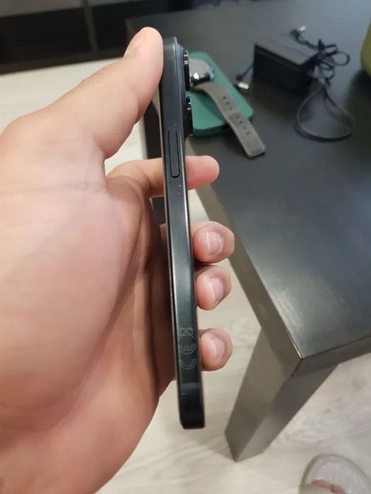 iPhone 15 Preto 128Gb como Novo