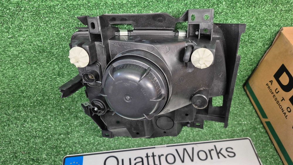 Otica Farol Frente Esquerdo VW Transporter T4 1990 a 2003 Ref. 441-1129L-LD-E NOVO DEPO
