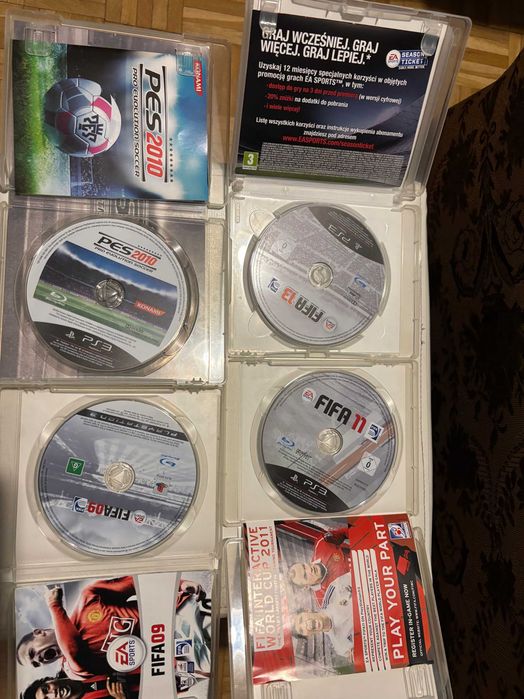 pakiet piłkarski, zestaw 4 gier PS3, FIFA 09, 11, 13, PES 2010 PlayStation 3 PL