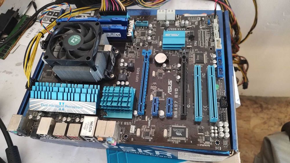 Материнская плата ASUS M5A97 EVO(AM3+) + FX6300 +8Gb RAM +охлад