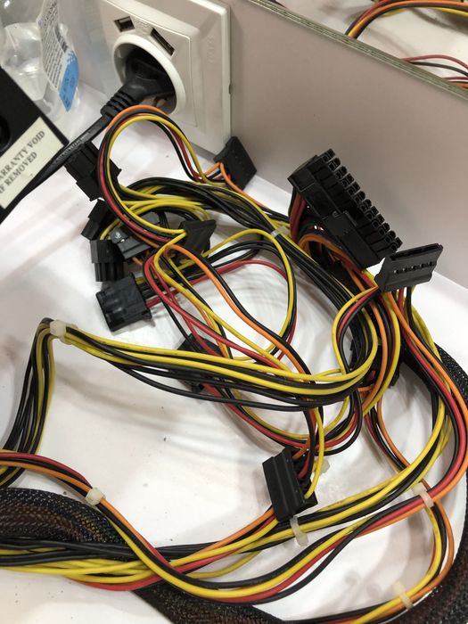 Мощный Топовый блок питания Zalman ZM500-LE 500w блок питания 500 ватт