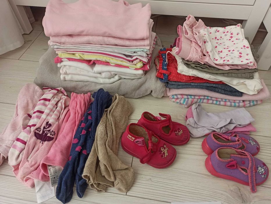 Ubranka dla dziewczynki 6 - 9 - zestaw dla dziewczynki