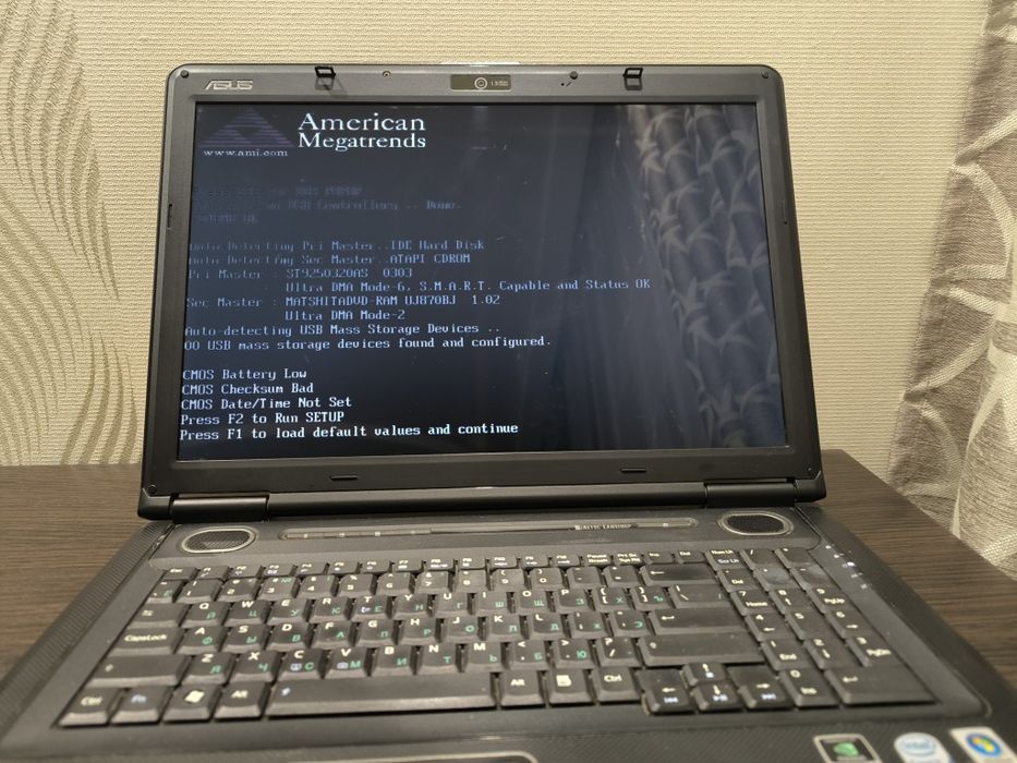 Продам Ноутбук ASUS X71 SL