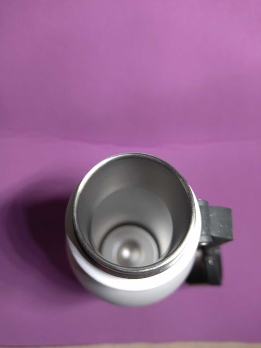 Бутылка для питья.