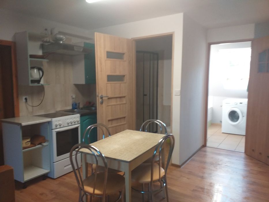 Pokoje noclegi  dla firm i osób prywatnych Polkowice 7km Żuków