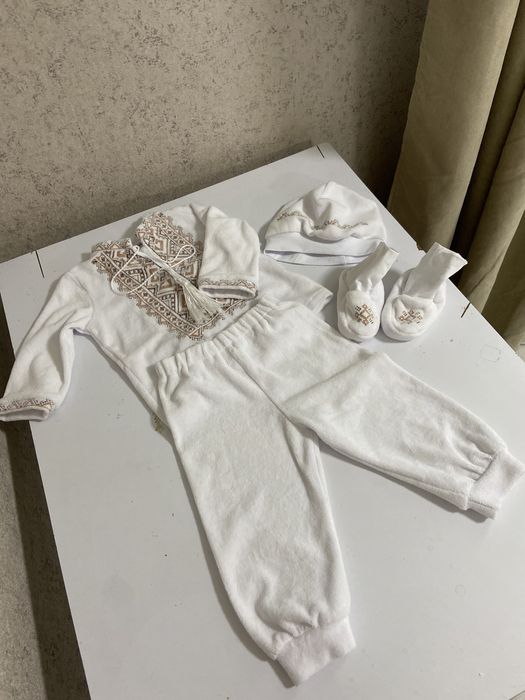 Хрестильний костюм вишиванка