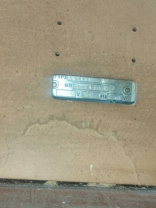 Rádio Mediator com móvel