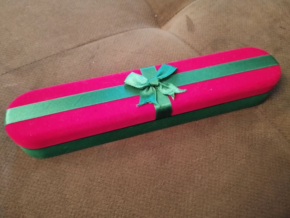 Футляр бархатный для кольца, сережек,  или цепочки