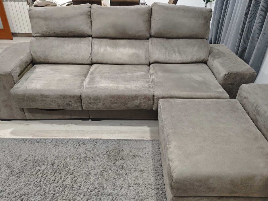 Sofá chaise longue reversível | extensível + puffs