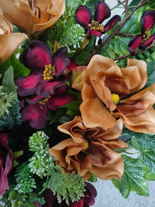 Wiązanki na cmentarz , kompozycje kwiatowe duże ręcznie robione