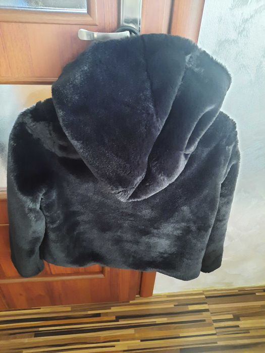Vero Moda futerko xs,idealne,śliczne jak nowe