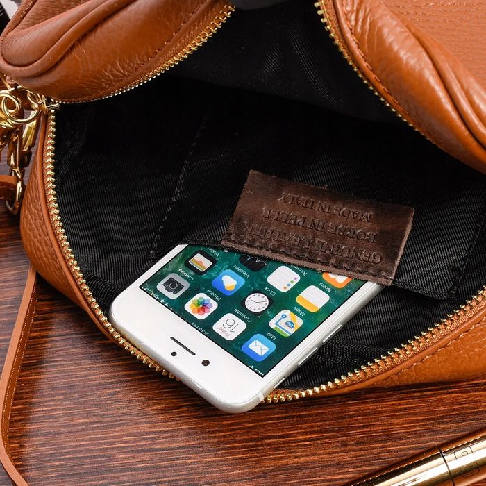 torebka listonoszka z frędzlem skórzana