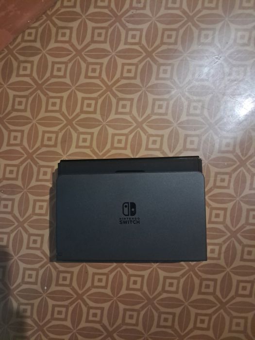 ПРОДАМ Nintendo Switch