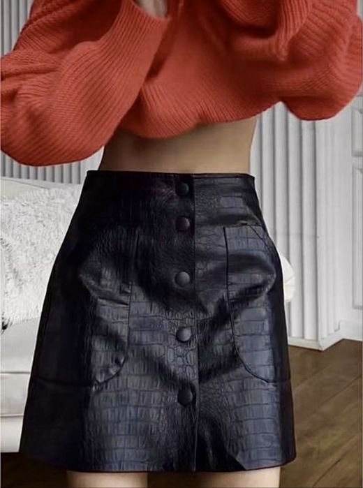 Спідниця трапеція, юбка stradivarius