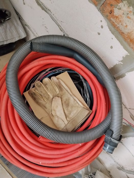 Пилосос  бу робочий