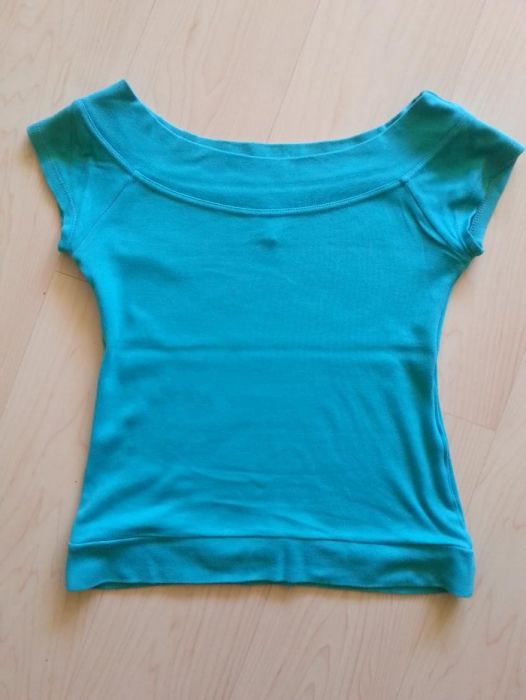 niebieska bluzeczka r XS/S