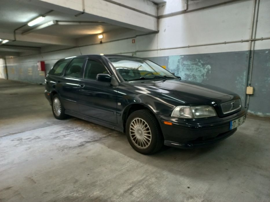 Volvo v40 1.6 de 1997 com 190.000 km's