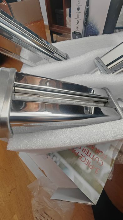 PRZYSTAWKA DO KENWOOD , do robienia makaronu itp nowa