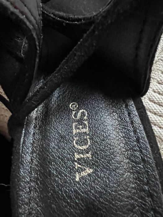 Buty na obcasie rozmiar 36