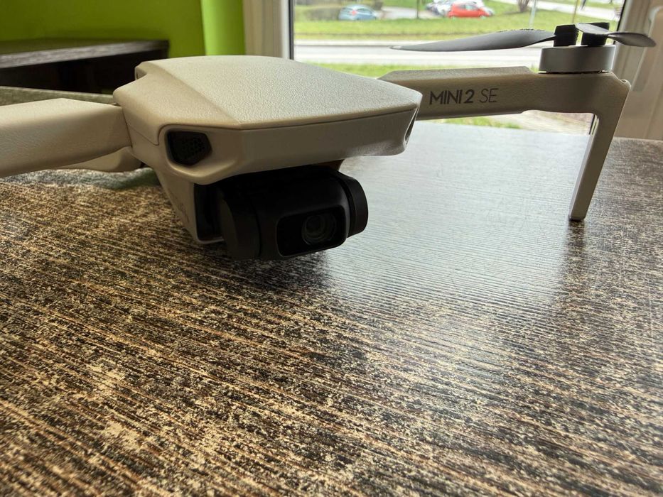 Dron DJI Mini 2 SE komplet