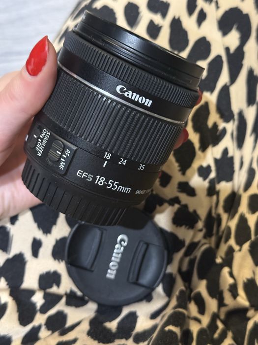 Об’єктив Canon Zoom Lens EF-S 18–55 м