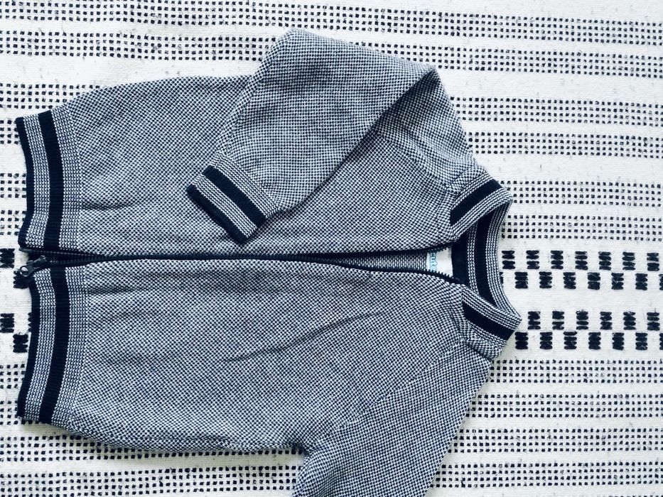 Sweter kardigan dzianinowy chłopięcy na suwak rozmiar 80