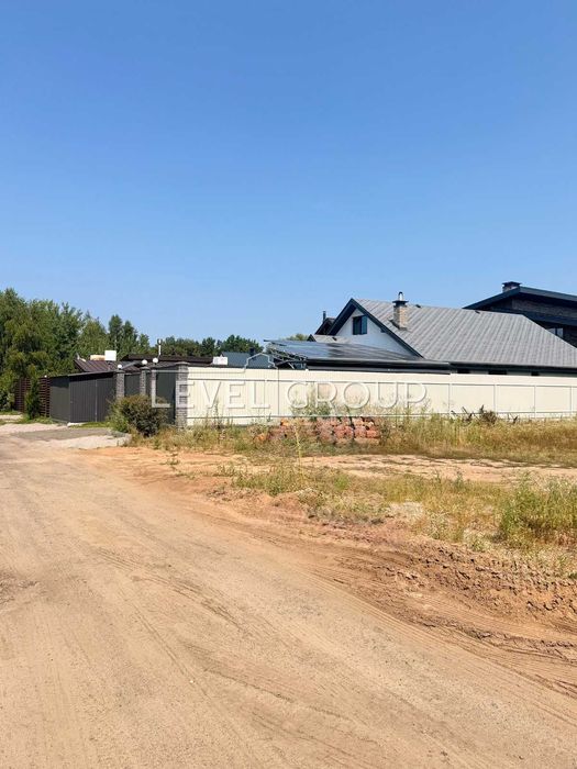 Продаж земельної ділянки біля озера. Конче-Заспа. Козин.