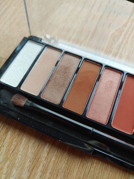 Paletka Rimmel Magnif'eyes Spice Edition
