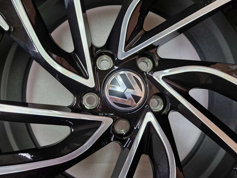 Диски новые одноширокие R18-19 (BMF)Volkswagen Golf,Passat,Tiguan,Jetta.