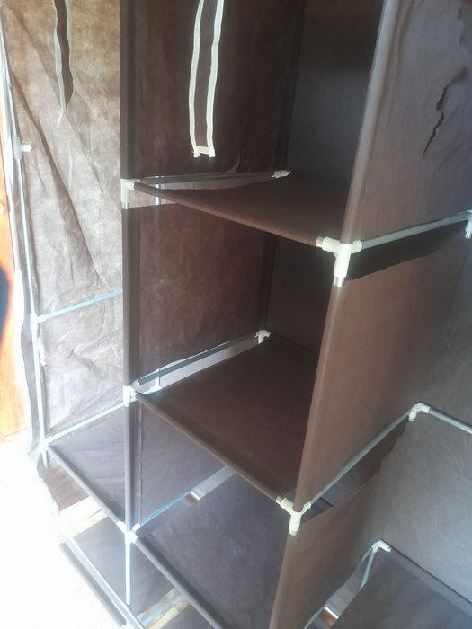 Трёхстворчатый разборный переносной матерчатый шкаф на металлокаркасе