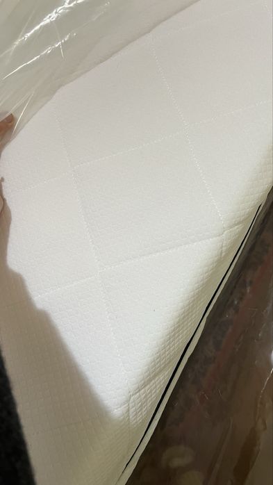 Матрас двоспальний