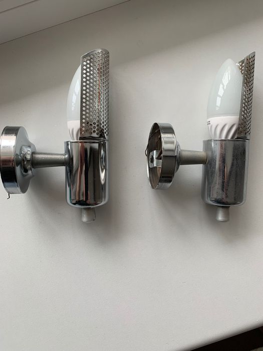 Продаю настенные светильники