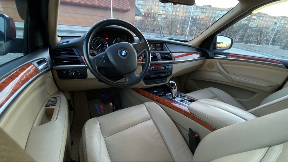 BMW X5 e70 3.0i