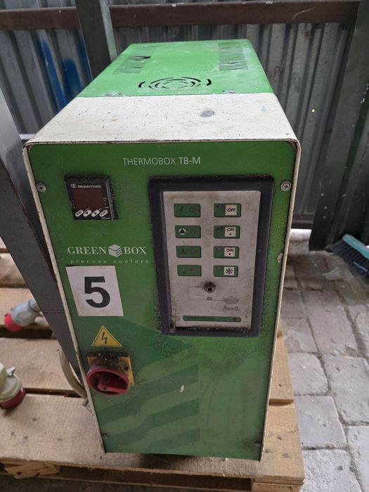 Termostat do form wtryskowych