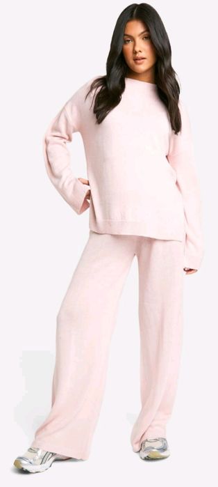 Komplet sweterkowy damski,rozm S, ale raczej M/L