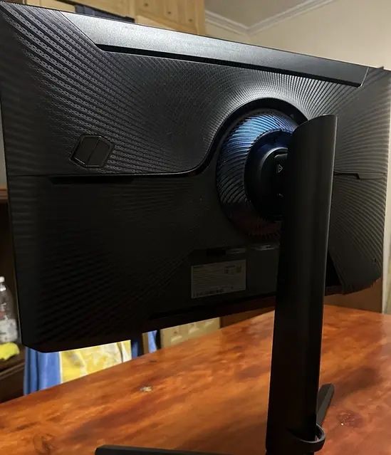 samsung odyssey g4 27 ips 240hz