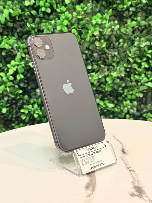Apple iPhone 11 64Gb Preto - Pague em até 3x