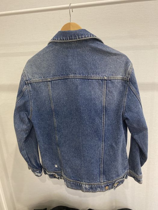 Джинслва куртка stradivarius s