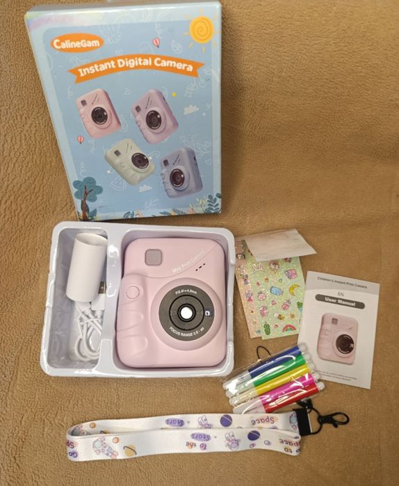 Дитячий фотоапарат з миттєвим друком