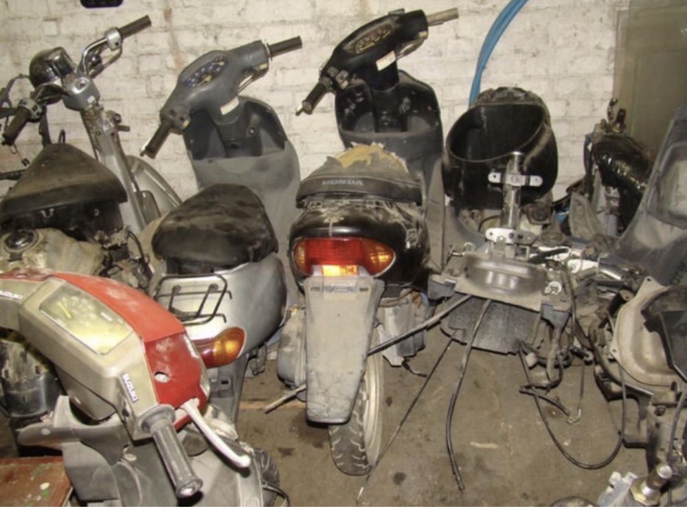 Запчастини Honda Dio 27/34 запчасти Хонда Дио разборка пластик: 250 грн ...
