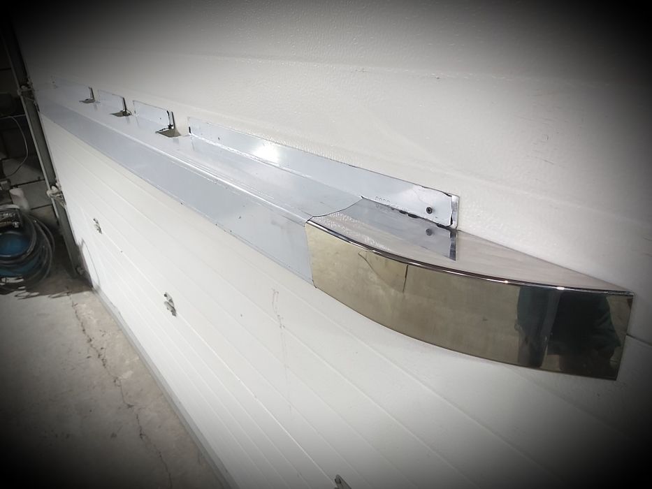 Бампер полуприцеп/ передняя панель Рефрижератор Schmitz