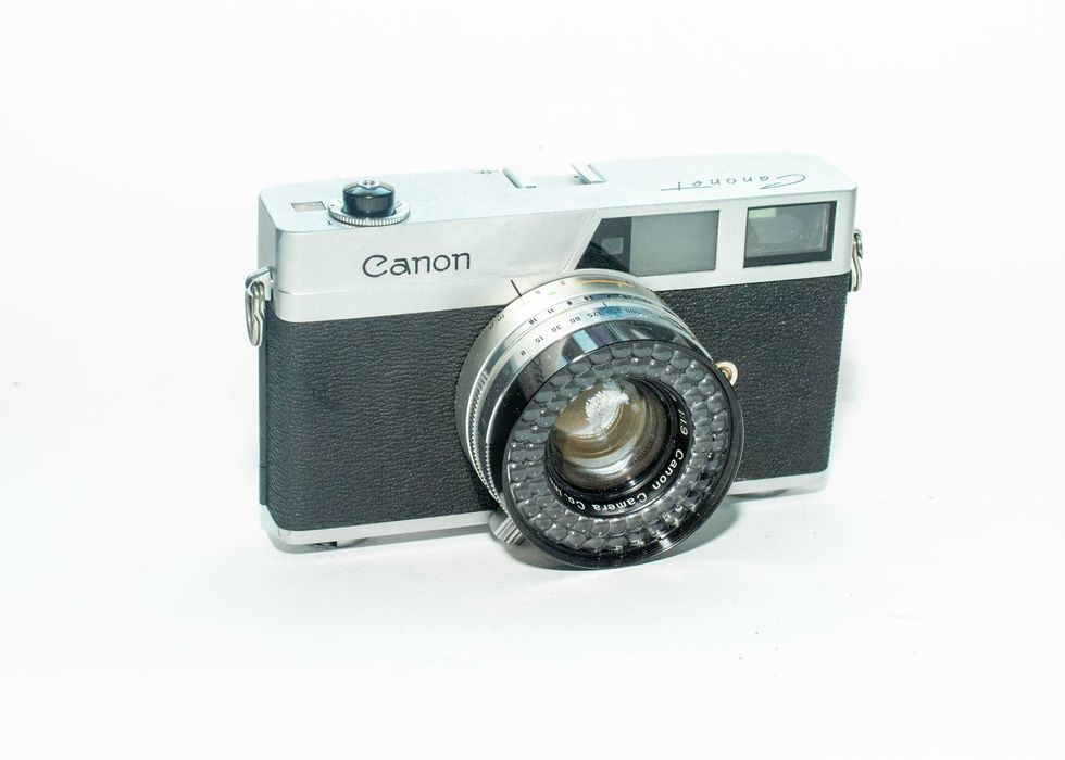 Canon Canonet 45mm f/1.9