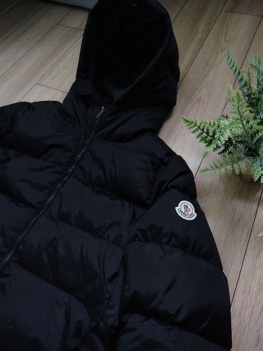 Kurtka Puchowa Damska Moncler Fashion Luxury