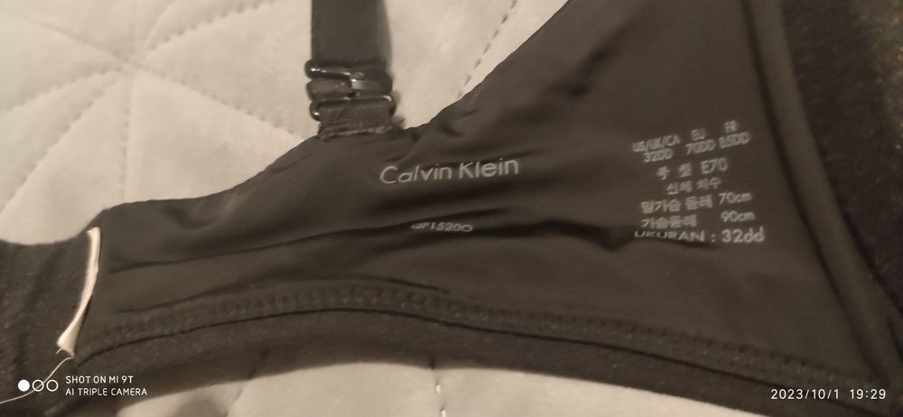 Biustonosz Calvin Klein czarny