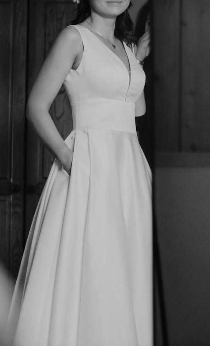 Biała suknia ślubna boho klasyka