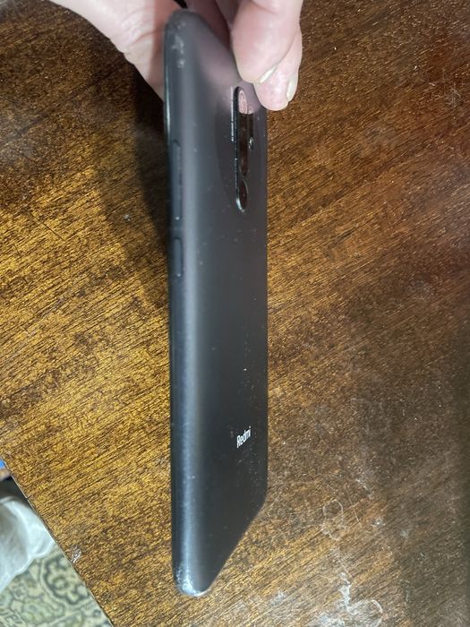 Продам Xiaomi Redmi 9
