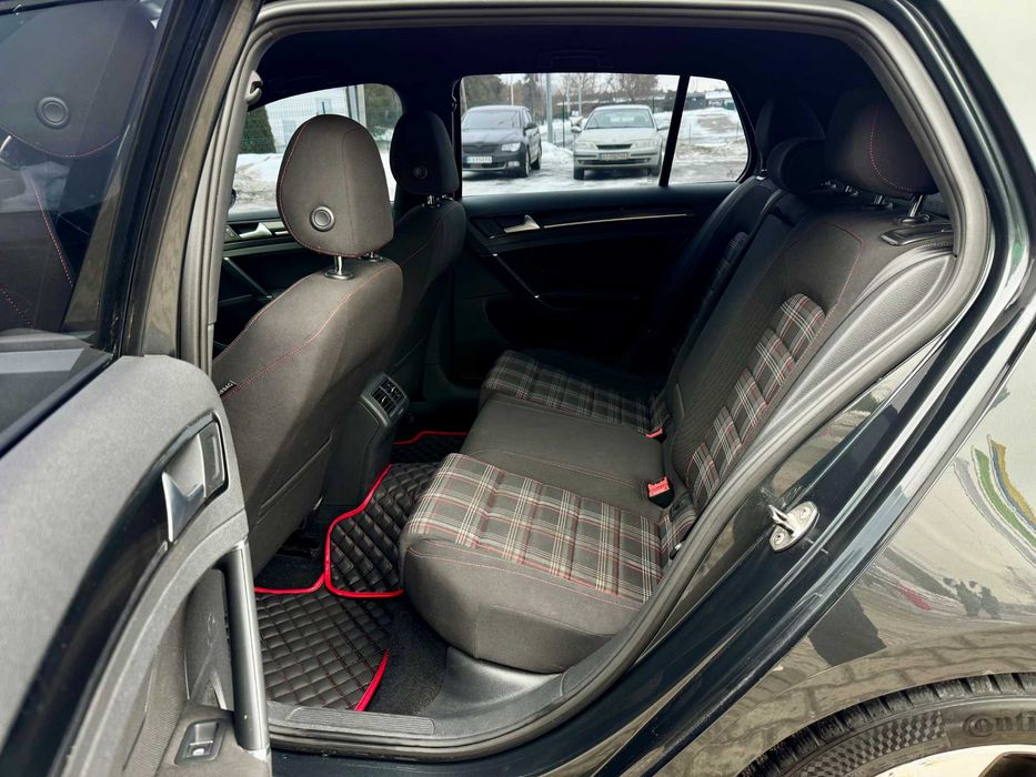 Volkswagen Golf GTI 2015