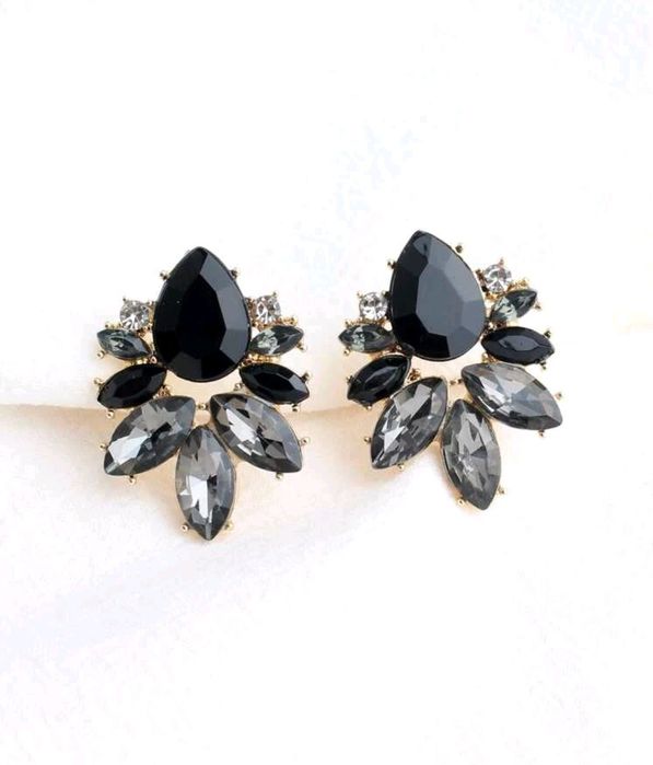 Brincos Strass Parfois -entrega em mão