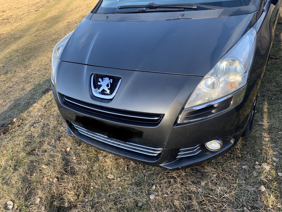 Передній бампер Peugeot 3008 5008 Бампер Пежо 3008 5008