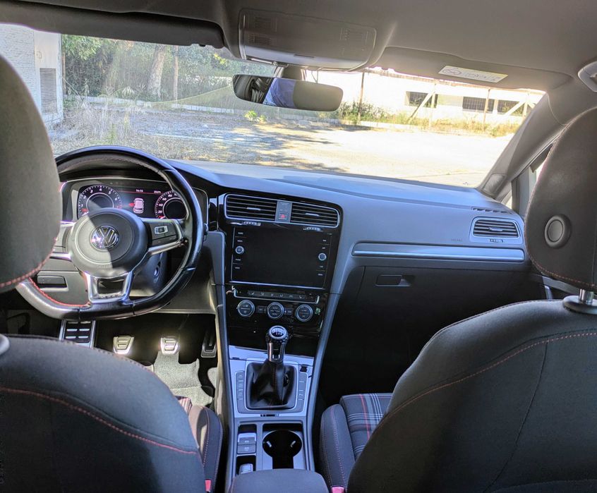VW Golf GTI Performance 245cv mk7.5 / Caixa manual / versão sem OPF